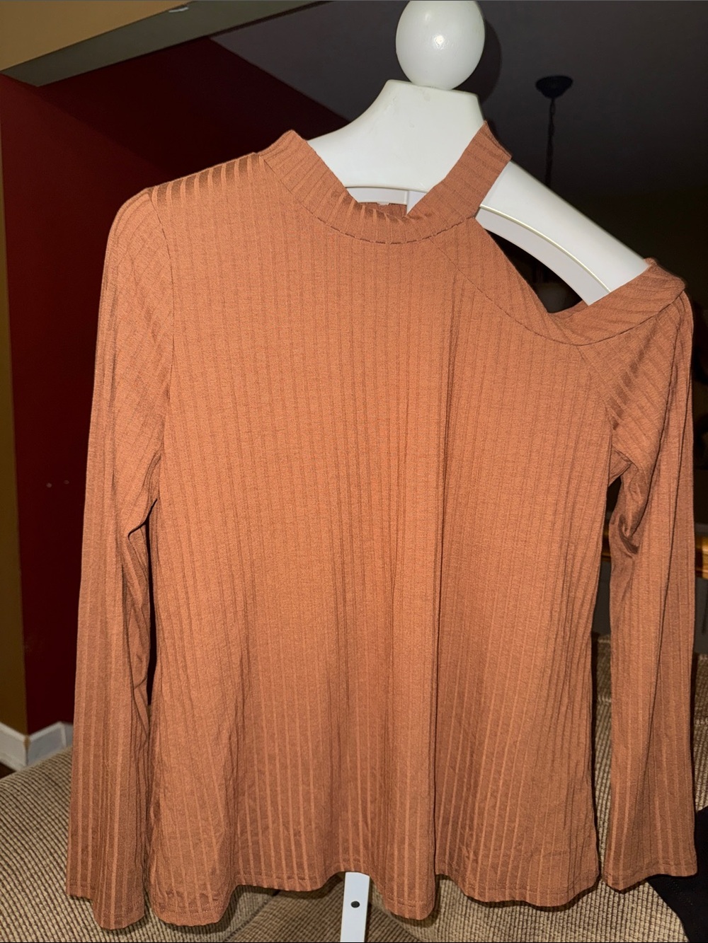 Ribbed Long-Sleeve Cutout Top in Rust